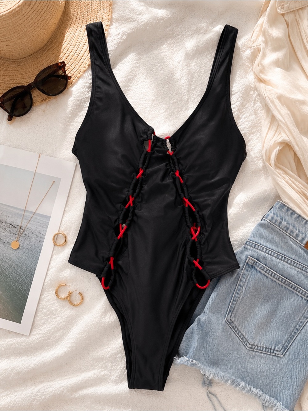 Black & Red Lace-Up Cutout One Piece Swimsuit 🖤❤️